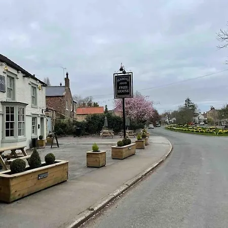 The Old Telephone Exchange - Surrounded By Fields! Harrogate