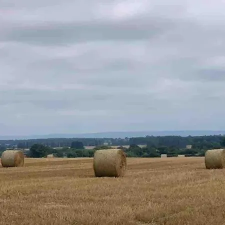 The Old Telephone Exchange - Surrounded By Fields!