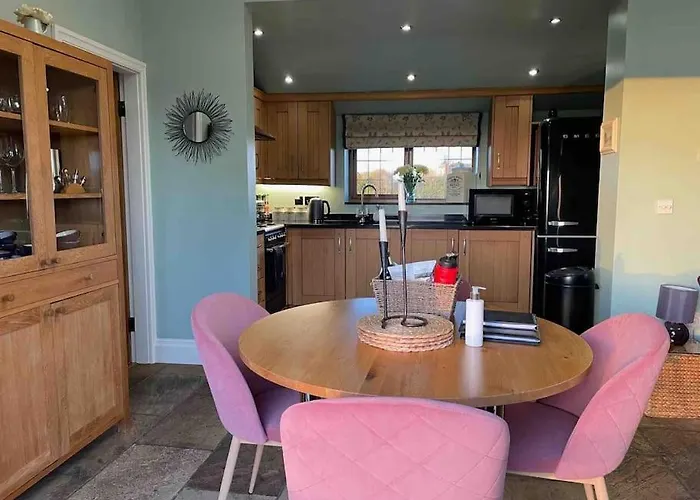 The Old Telephone Exchange - Surrounded By Fields! Holiday home Harrogate