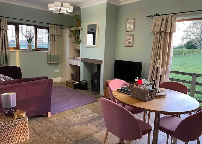 The Old Telephone Exchange - Surrounded By Fields! Holiday home Harrogate