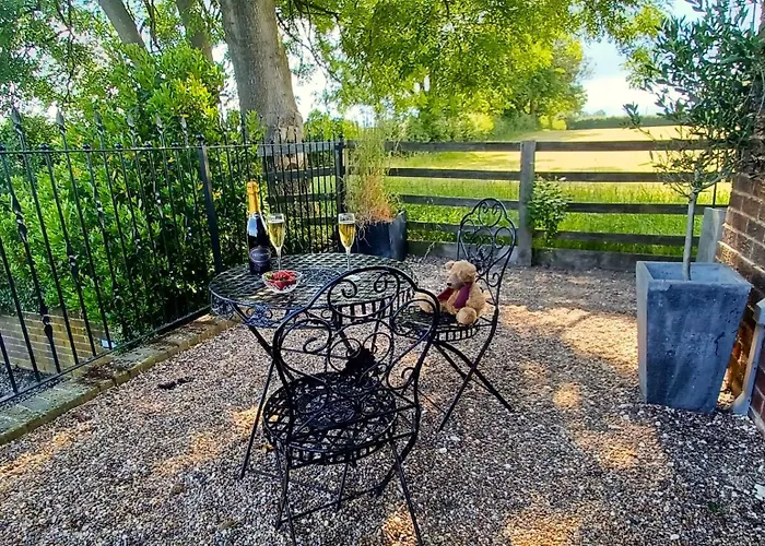 Holiday home The Old Telephone Exchange - Surrounded By Fields!